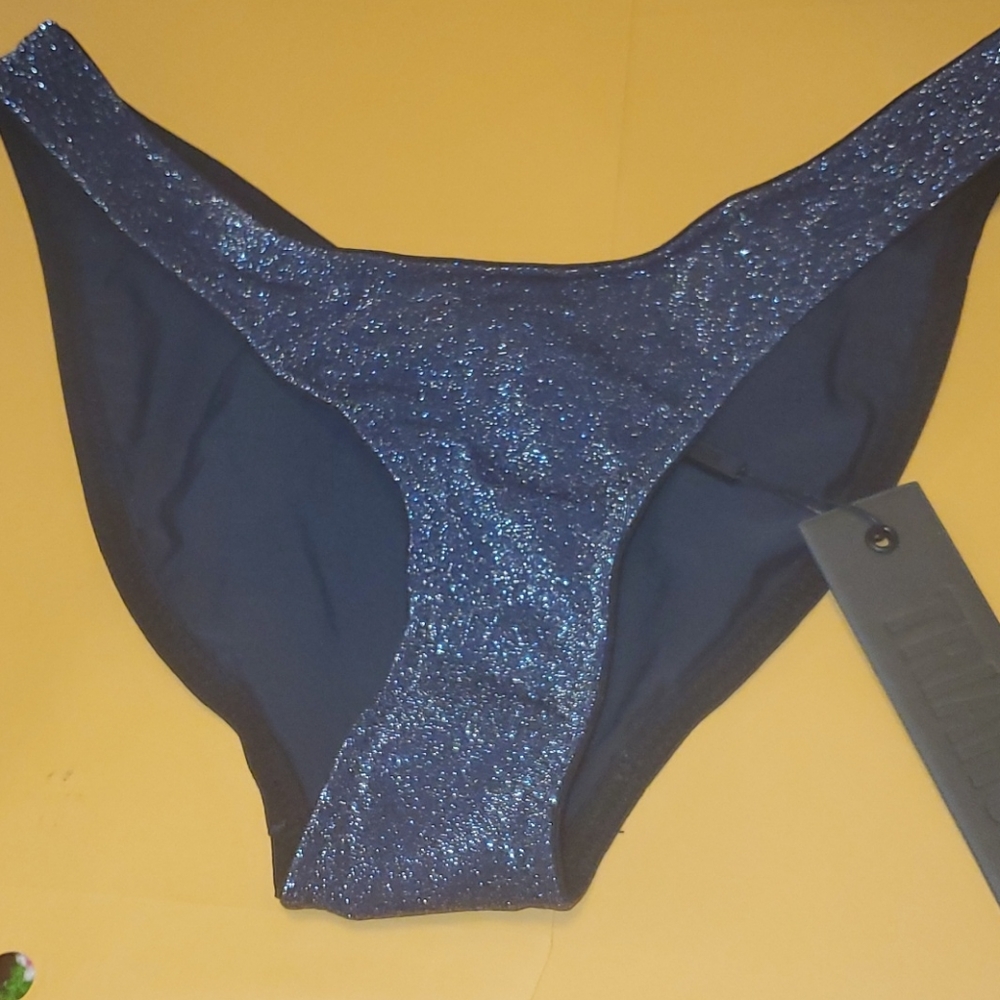 Triangl
